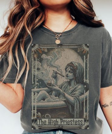 The High Priestess Tarot Card Shirt Womens Comfort Colors Tshirt Oversized Trendy The High Priestess Tee Tarot Card Gift Witchy Shirt Tee